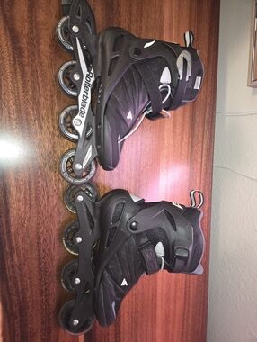 Rollerblade Men's Size 9